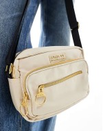 Qualify crossbody bag