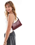 contrast stitch shoulder bag in burgundy