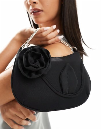 mini applique floral scoop grab bag with chain in black