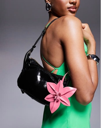 shoulder bag with flower charm in black