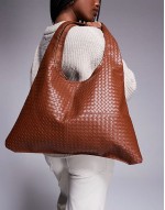 slouchy shoulder tote bag in brown woven
