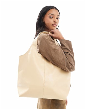 oversized shopper in buttermilk