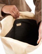 oversized shopper in buttermilk