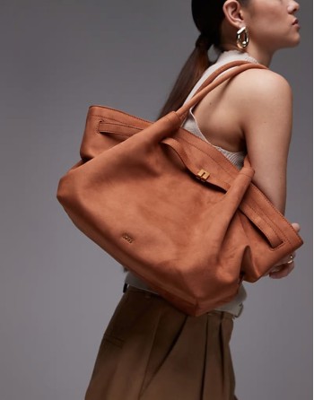 Hana medium faux suede tote bag in brown
