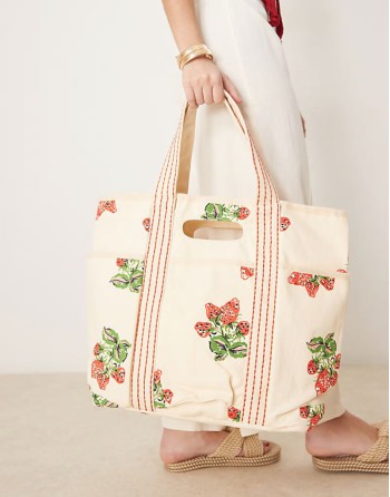 caravan canvas tote bag in strawberry print